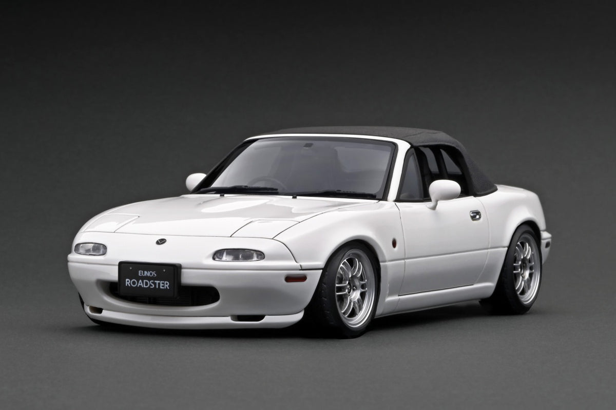IG3195 Eunos Roadster (NA) White – ignition model