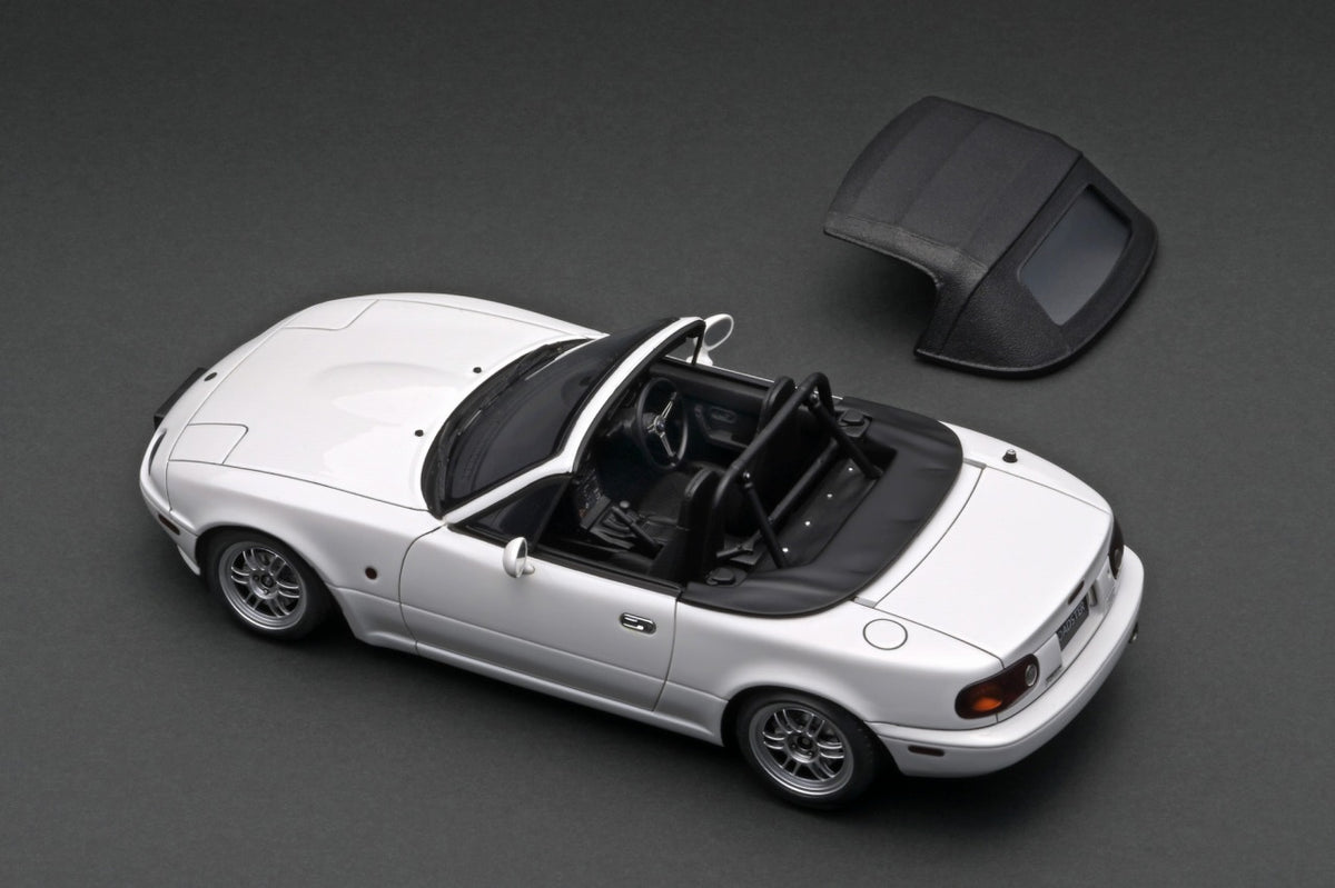 IG3195 Eunos Roadster (NA) White – ignition model