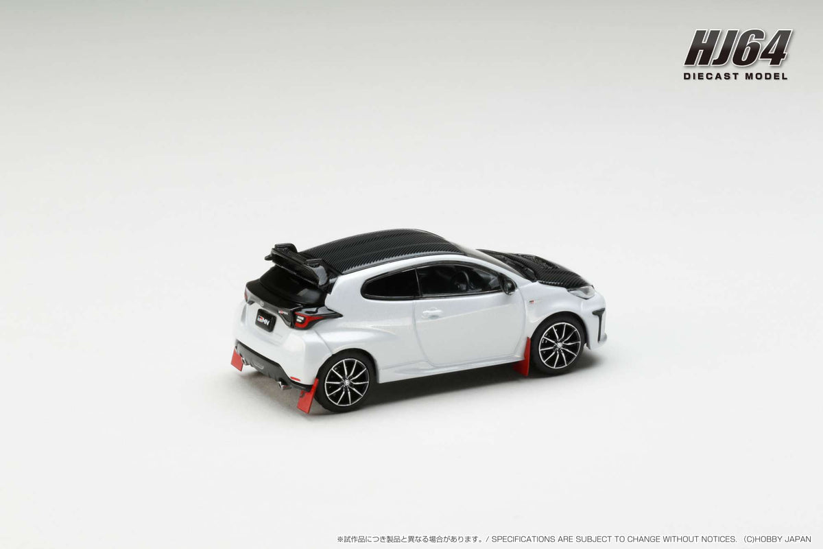 トヨタ YARIS ホワイト 新品未開封 1/30スケール 00129725-hobby-japan-