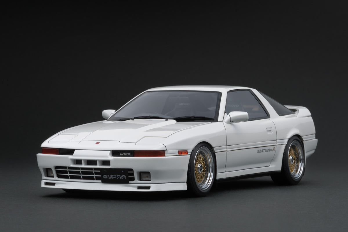 IG1737 Toyota Supra 3.0GT turbo A (MA70) Pearl White