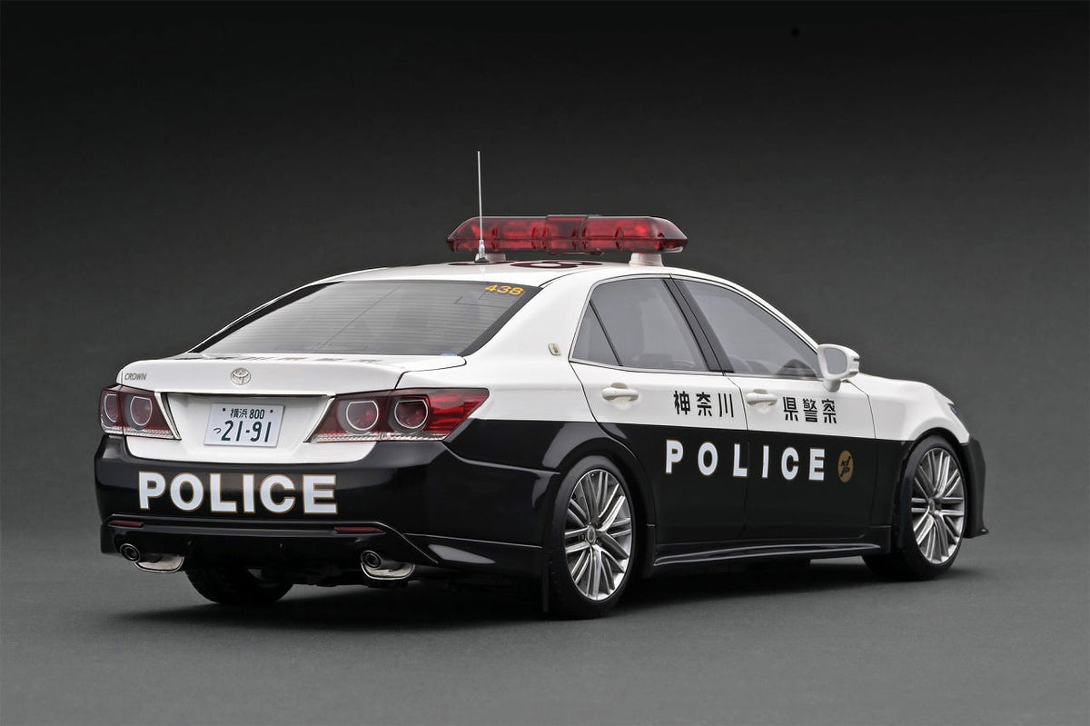 IG2191 Toyota Crown (GRS214) Kanagawa Police Traffic Police Force #438 –  ignition model