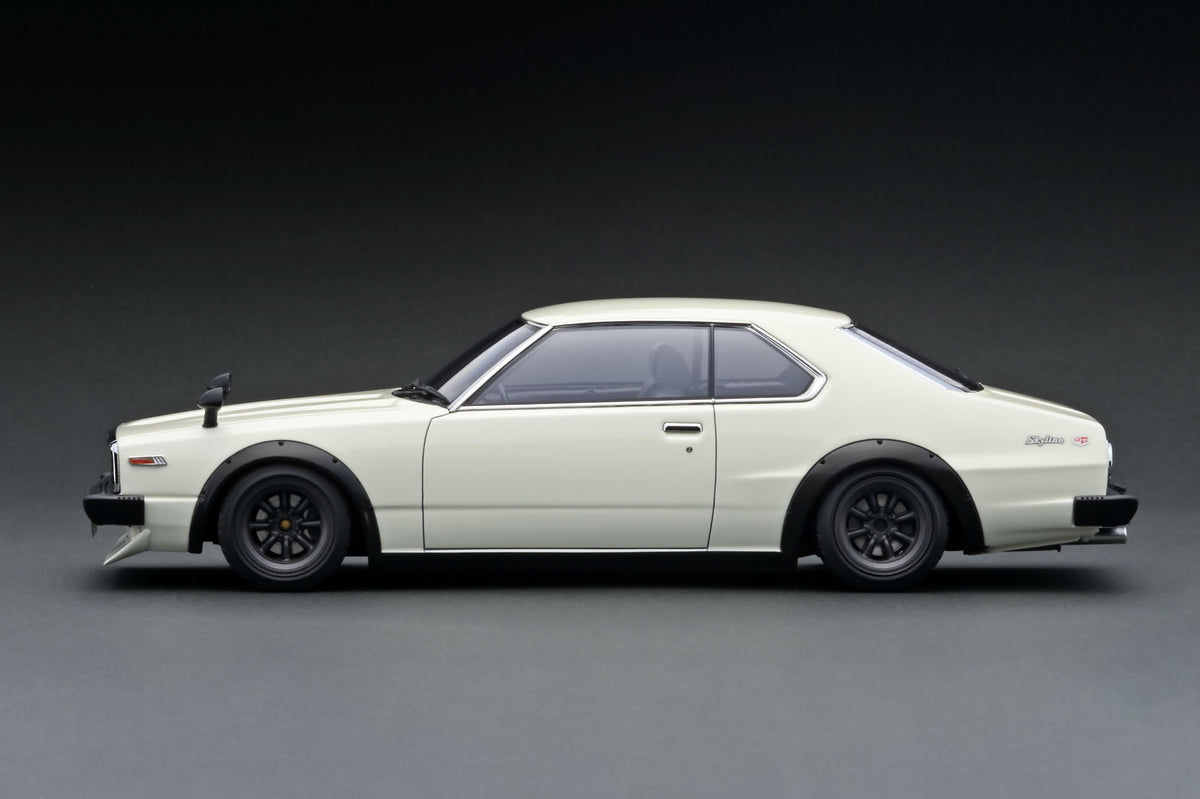 新品 IG3453 1/18 NISSAN Skyline 2000 GT-R ignition 1/18 Nissan Skyline 2000 GT-R (PGC10) Silver IG3512