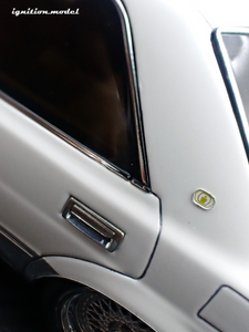 IG3732 TOYOTA CROWN Royal Saloon G (130) Pearl White/Silver --- PREORDER (delivery in Q2 2026)