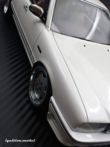 IG3903 NISSAN CEDRIC CIMA (Y31) Pearl White --- PREORDER (delivery in Q2 2026)