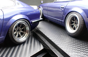 IG3591  NISSAN Fairlady Z (S30) Blue 湾岸MIDNIGHT Devil's Z  With Mr. Akio Asakura --- PREORDER (delivery in Q1 2026)