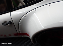 IG3880 RWB Backdate White --- PREORDER (delivery in Q2 2026)