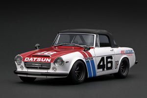 IG2715 DATSUN Fairlady 2000 (SR311) Red/White --- PREORDER (delivery in Q4 2024)