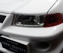 IG3663 Mitsubishi Lancer Evolution VI GSR T.M.E (CP9A) White