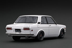 IG3303 Datsun Bluebird (510) White  With Mr.Yokoyama
