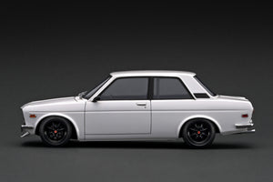 IG3303 Datsun Bluebird (510) White  With Mr.Yokoyama