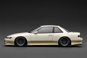 IG3589 VERTEX S13 Silvia White/Gold With SR20 Engine --- PREORDER (delivery in end Oct 2025)