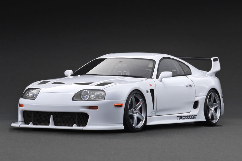 MINI GT トヨタ TRD 3000GT スープラ　白 Amazon | MINI GT 1/64 トヨタ TRD 3000GT スーパーホワイト 右