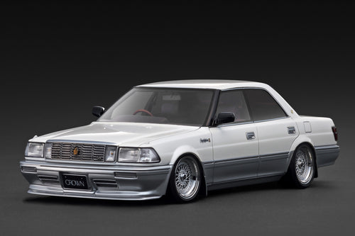 IG3732 TOYOTA CROWN Royal Saloon G (130) Pearl White/Silver --- PREORDER (delivery in Q2 2026)