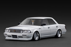 IG3735 TOYOTA CROWN Royal Saloon G (130) White --- PREORDER (delivery in Q2 2026)