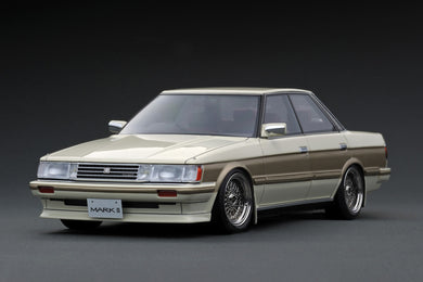 IG3821 Toyota Mark II Grande (GX71) Pearl White/Gold