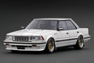 IG3824 Toyota Crown 3.0 Royal Saloon G (120) White