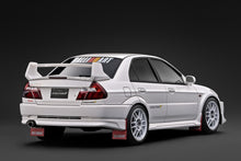 IG4018 Mitsubishi LANCER EVOLUTION V (CP9A) White With Engine --- PREORDER (delivery in Q1-Q2 2027)