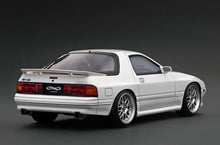 IG4089 Mazda Savanna RX-7 Infini (FC3S) White With 13B Engine   --- PREORDER (delivery in Q1 2027)