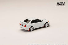 Hobby Japan HJ642032AW  MITSUBISHI LANCER GSR EVOLUTION 5 (CP9A) 1998 with Mud flapSCORTIA WHITE