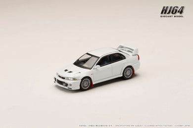 Hobby Japan HJ642033AW  MITSUBISHI LANCER GSR EVOLUTION 6 (CP9A) 1999 with Mud flapSCORTIA WHITE