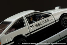 Hobby Japan HJ643008DB  Toyota SPRINTER TRUENO GT APEX AE86 / INITIAL D VS Ryosuke Takahashi With Takumi Fujiwara Figure