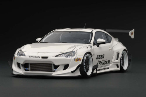 IG1122  PANDEM TOYOTA 86 V3  White