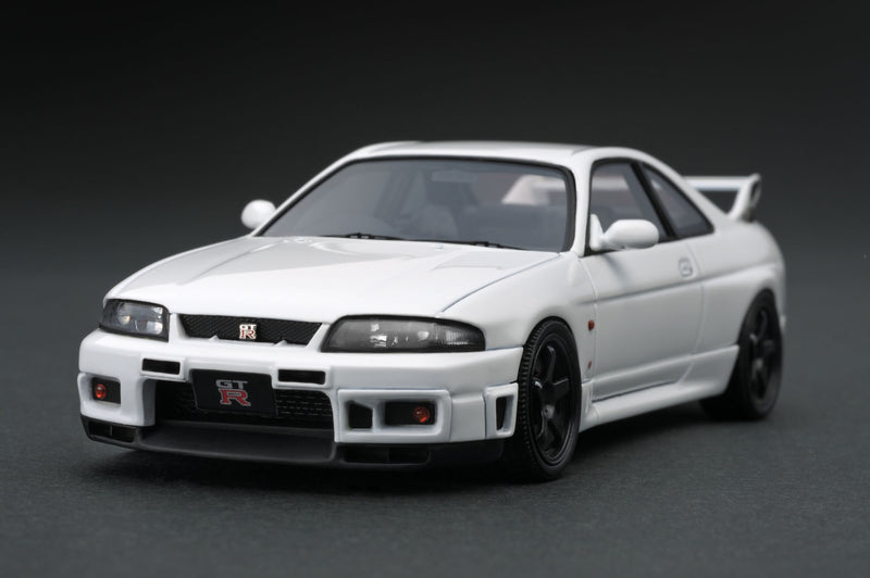 IG1366 Nissan Skyline GT-R (R33) V-spec White – ignition model