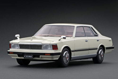 IG1464 Nissan Cedric (P430) 4Door Hardtop 280E Brougham White