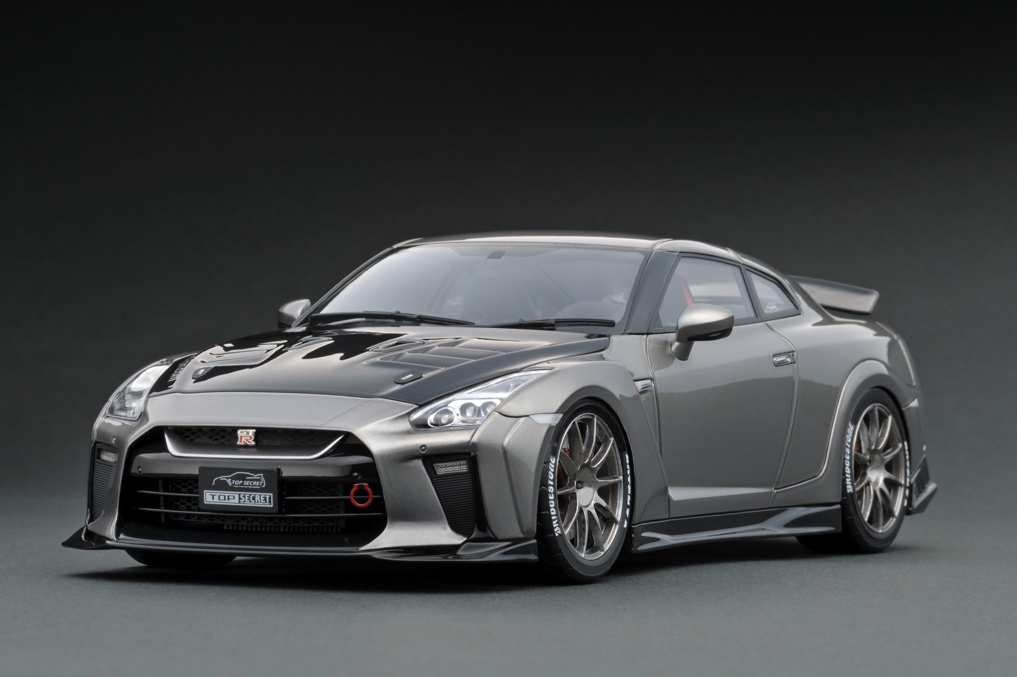 IG1533 TOP SECRET GT-R (R35) Gun Metallic – ignition model