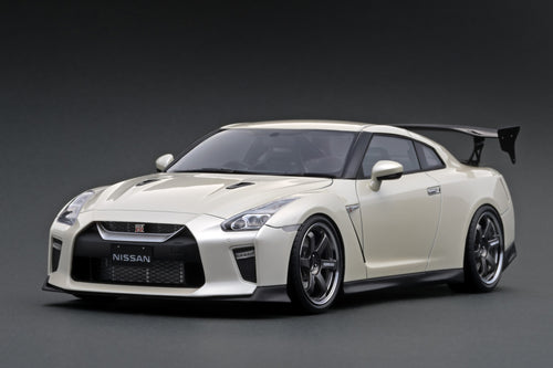 IG1756 NISSAN GT-R (R35) Premium Edition  White