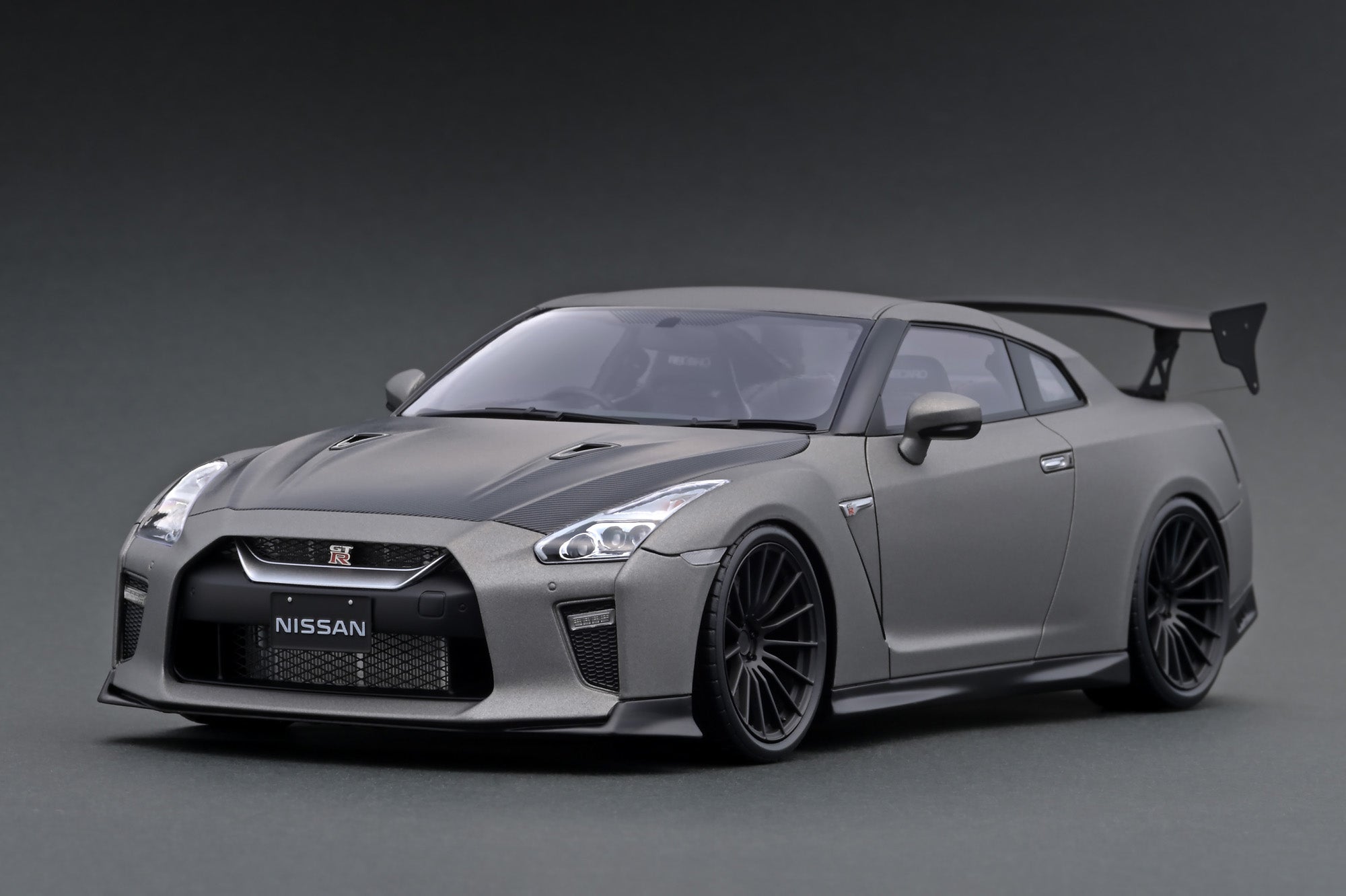 IG1757 NISSAN GT-R (R35) Premium Edition Matte Gray – ignition model