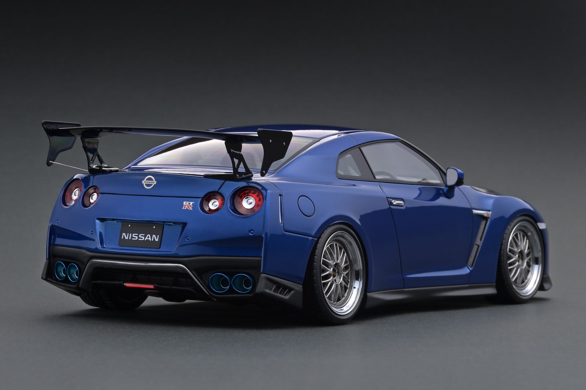 Ray Blue R35 Gt R IG1758 NISSAN GT-R (R35) Premium Edition Blue – ignition model