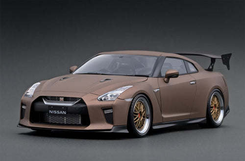 IG1760 NISSAN GT-R (R35) Premium Edition  Matte Brown