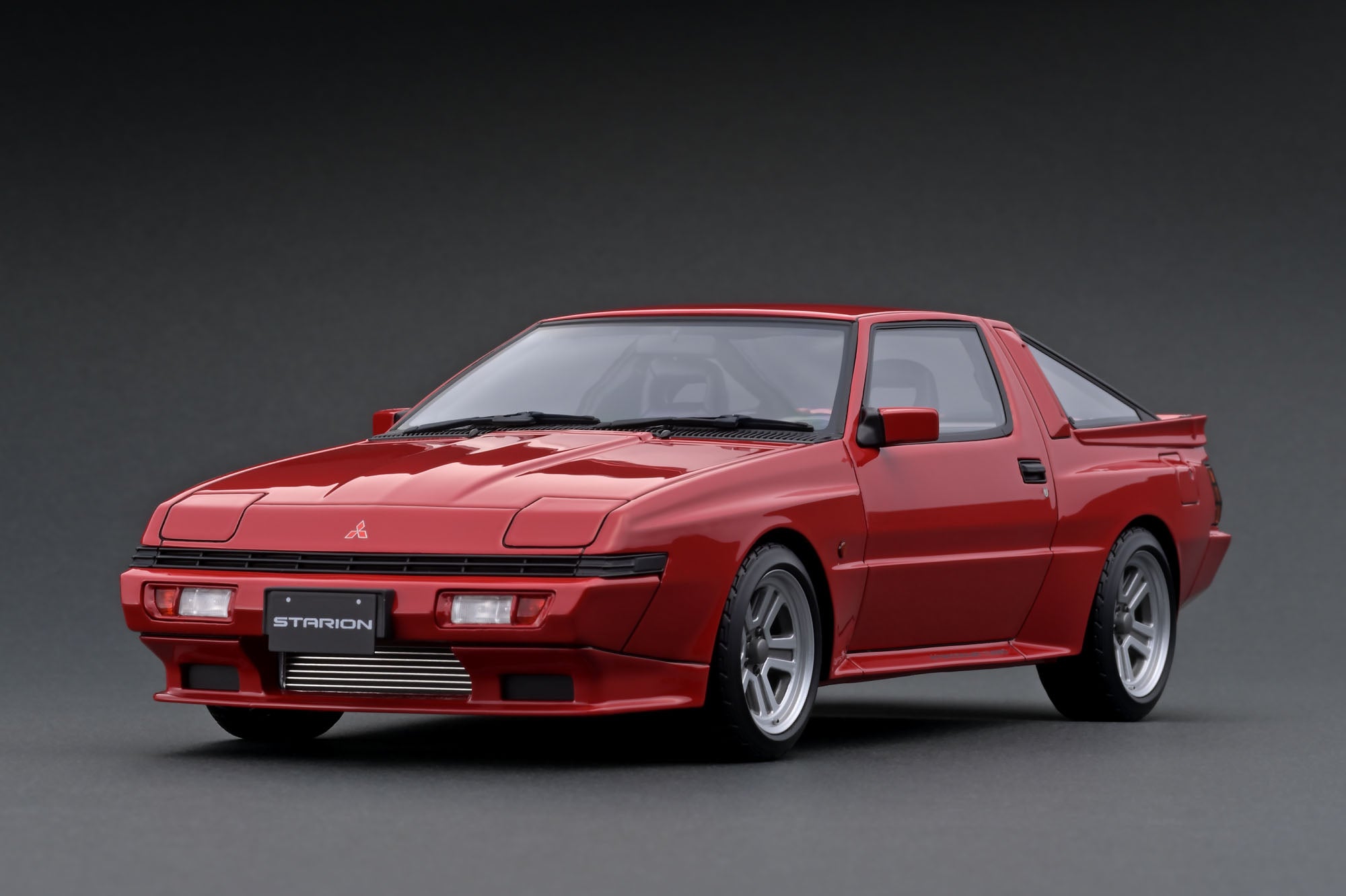 IG1792 Mitsubishi STARION 2600 GSR-VR (E-A187A) Red