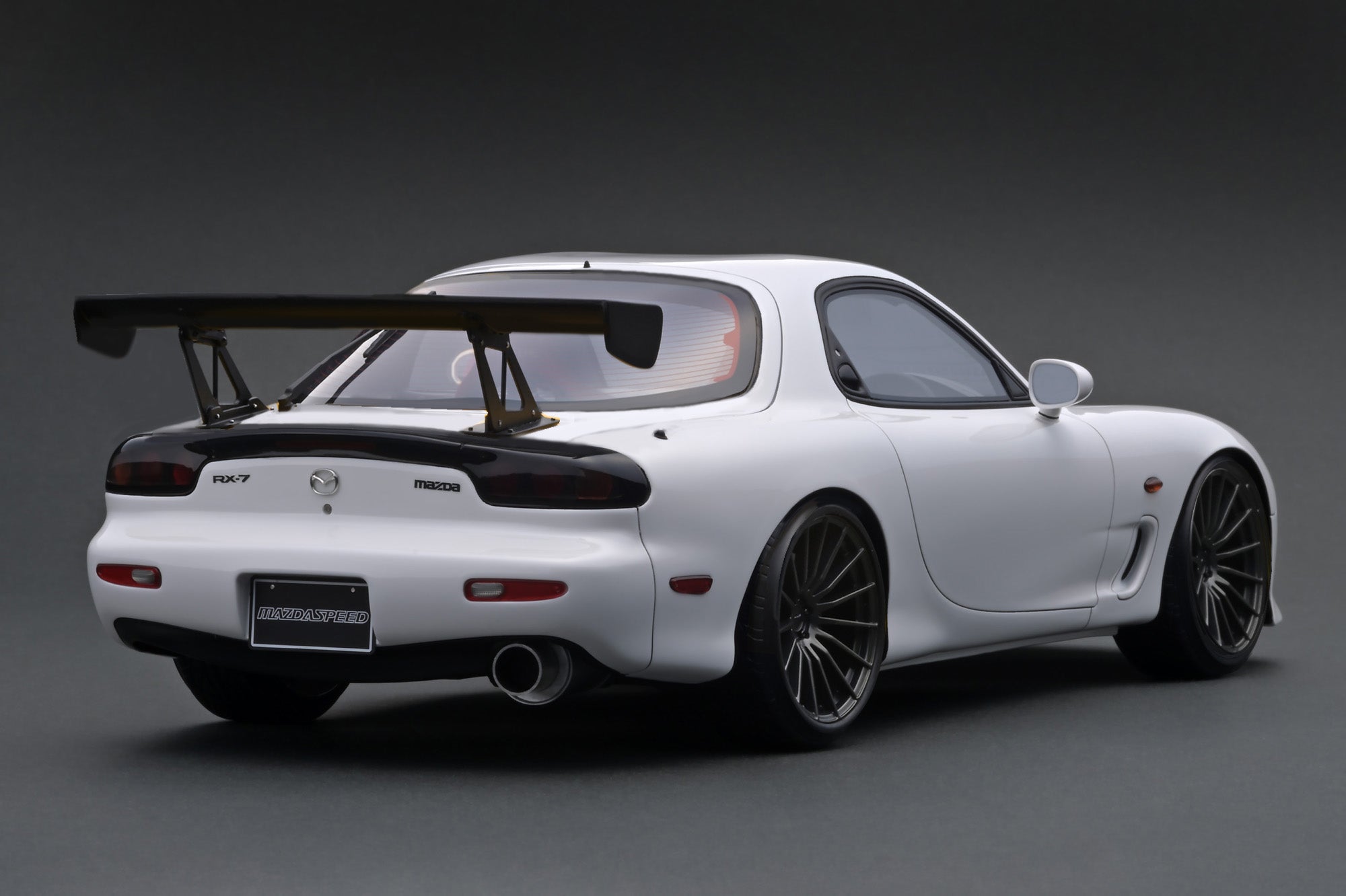 IG1837 Mazda RX-7 (FD3S) Mazda Speed Aspec White – ignition model