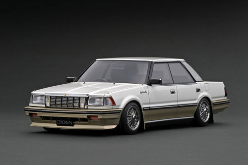 IG2056 Toyota Crown (120) 2.8 Royal Saloon G  Peal White/ Gold