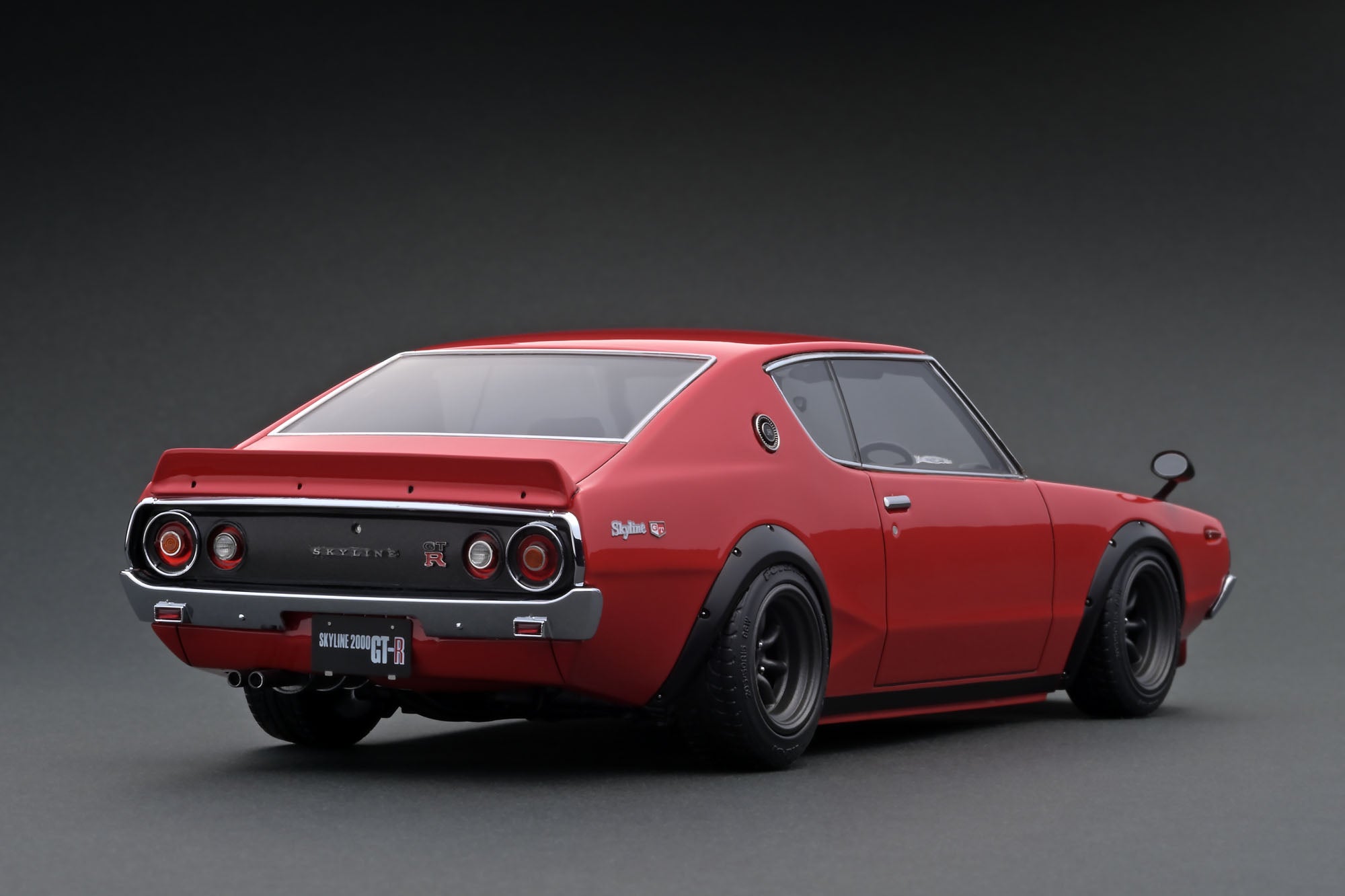 IG1845 Nissan Skyline 2000 GT-R (KPGC110) Red – ignition model