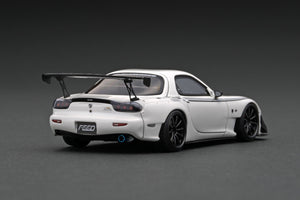 IG2187  FEED RX-7 (FD3S) White with carbon bonnet