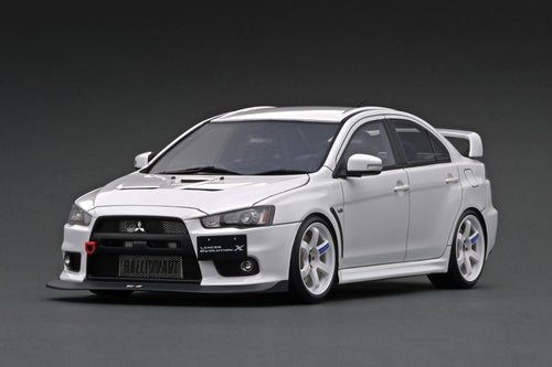 IG2294 Mitsubishi Lancer Evolution X (CZ4A)  White