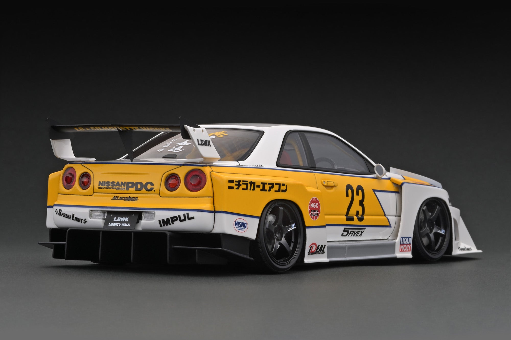 IG2704 LB-ER34 Super Silhouette SKYLINE White/Yellow With Mr. Kato