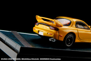 Hobby Japan  HJ643007AD  Mazda RX-7 (FD3S) Project D / Keisuke Takahashi (Diorama Set)